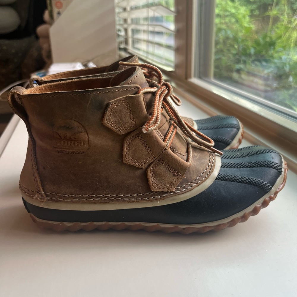 Sorel Out N About Waterproof boots